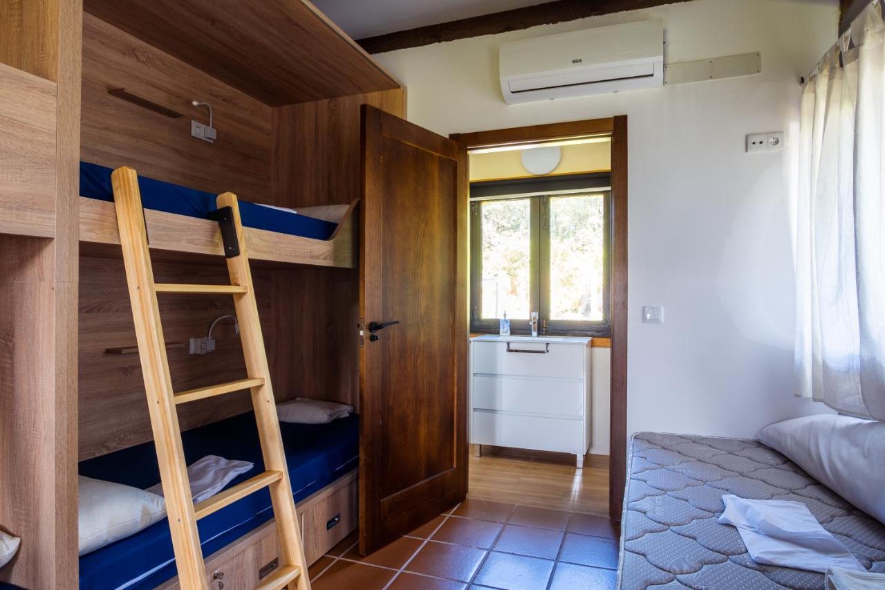 Albergue Gbc Caldas Caldas De Reis Exteriör bild