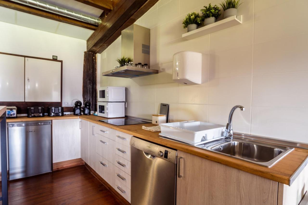Albergue Gbc Caldas Caldas De Reis Exteriör bild